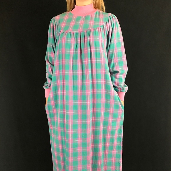 70s 80s Lanz Salzburg Plaid Flannel Nightgown